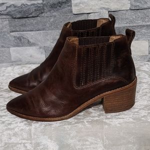 Madewell Genuine Leather Ankle Booties